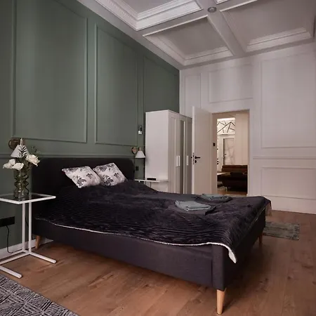 Spacious Luxury In The Centre * Budapest