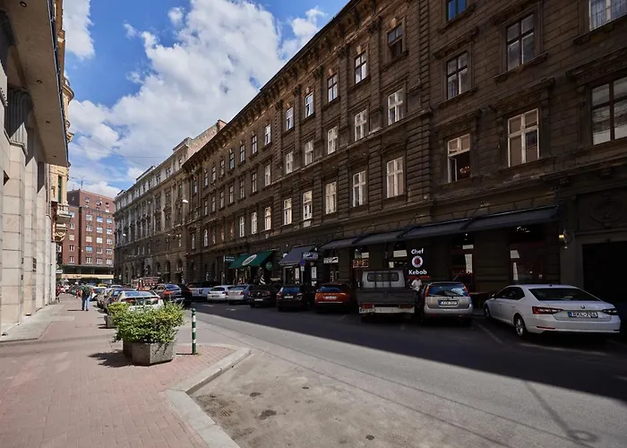 Spacious Luxury In The Centre * Budapest