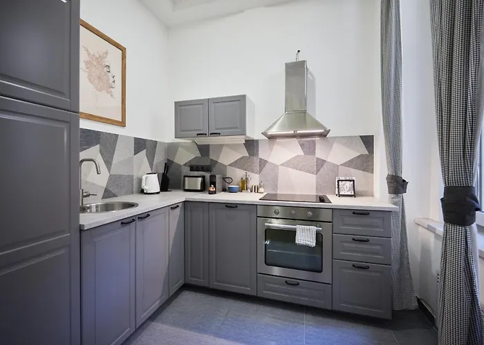 Spacious Luxury In The Centre Апартаменты *